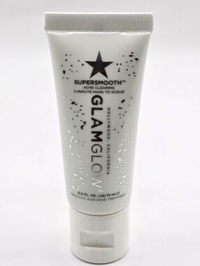 GLAMGLOW Supersmooth Acne Clearing Mask To Scrub
